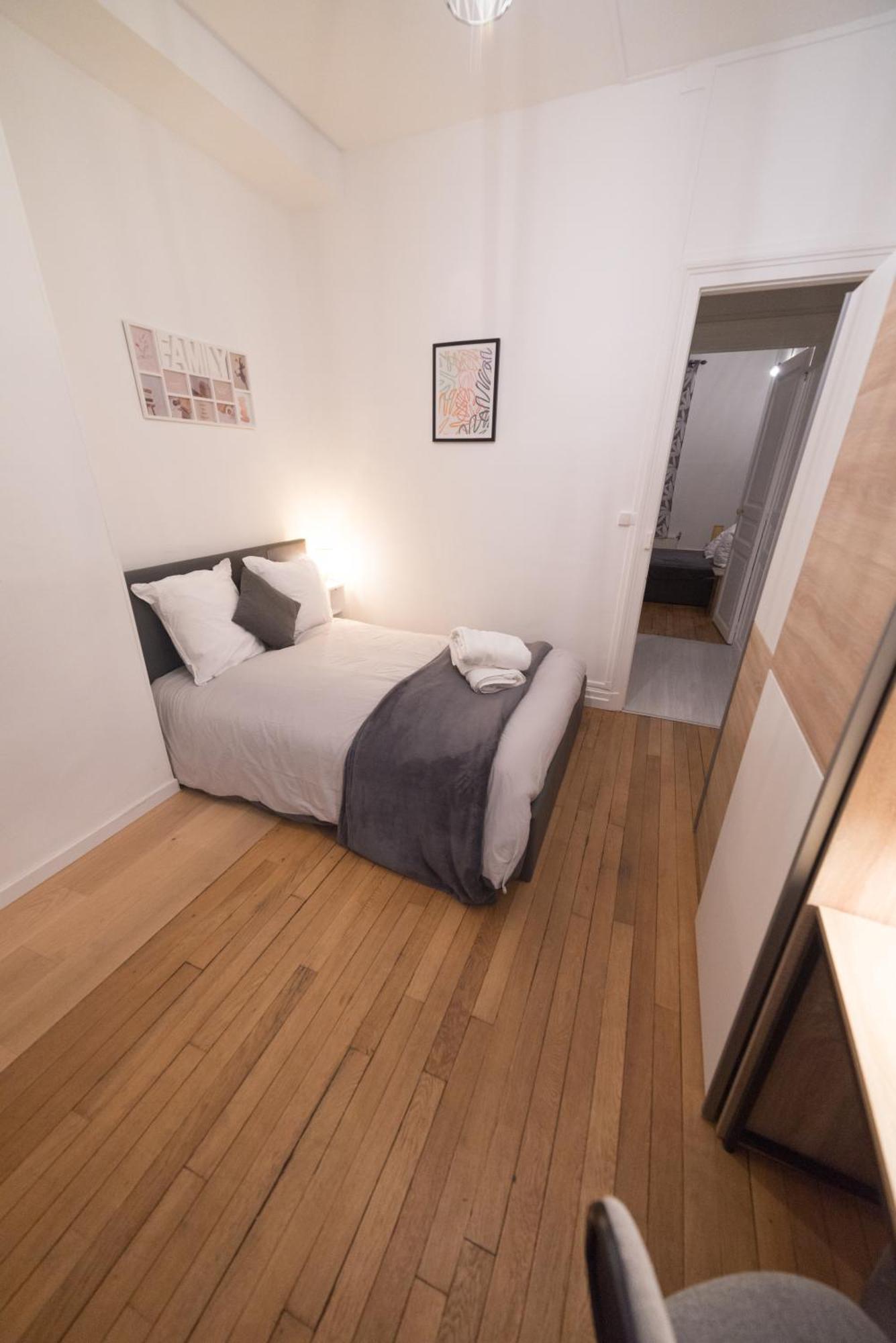 Suite Double Fabriques, 2 Bedrooms, Central, Parking Nearby, Self Checkin 南锡 外观 照片
