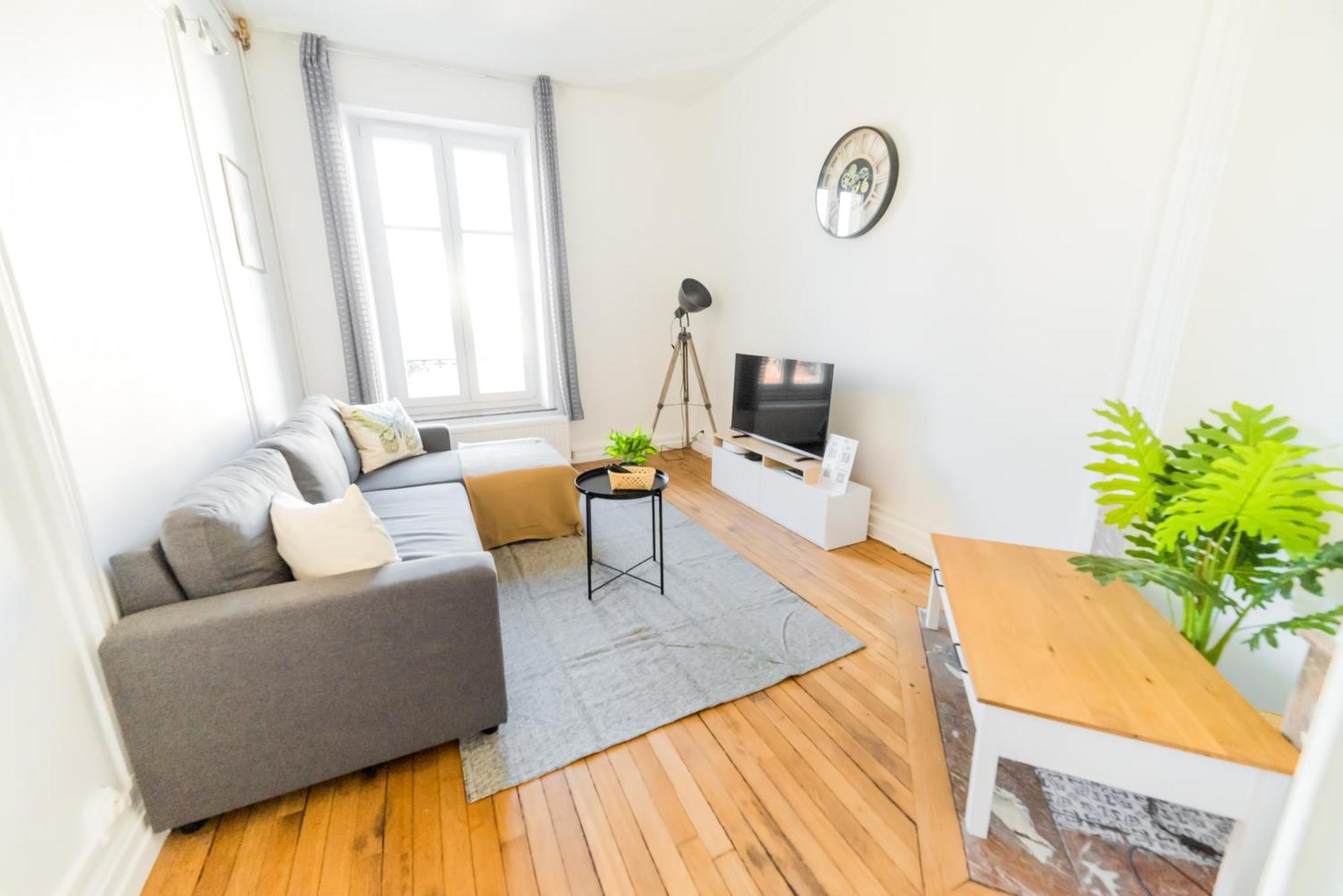 Suite Double Fabriques, 2 Bedrooms, Central, Parking Nearby, Self Checkin 南锡 外观 照片